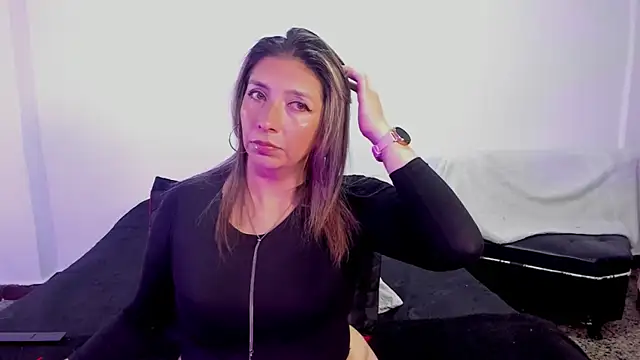 MichelleManson online show from September 23, 9:23 am