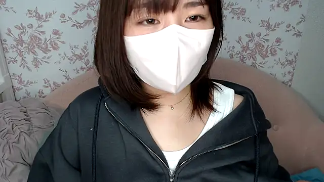 mei hosina online show from February 26, 3:30 pm