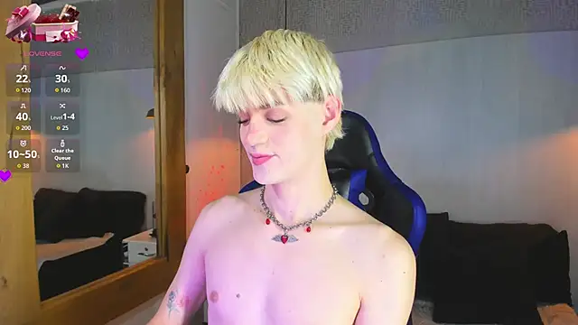 VladHellsing4 online show from April 18, 2:10 pm