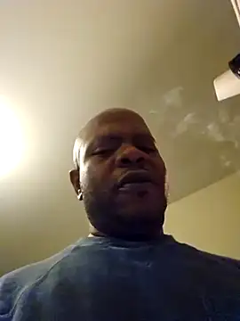 Snapshot of personalityalwayswins2 chatting on December 2, 1:58 am personalityalwayswins2 online show from December 2, 1:58 am