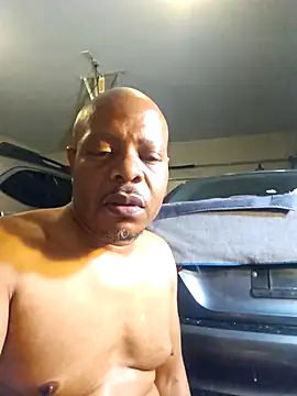 Snapshot of personalityalwayswins2 chatting on February 17, 7:58 am personalityalwayswins2 online show from February 17, 7:58 am