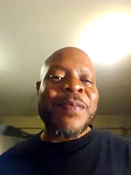 Snapshot of personalityalwayswins2 chatting on October 5, 6:12 am personalityalwayswins2 online show from October 5, 6:12 am