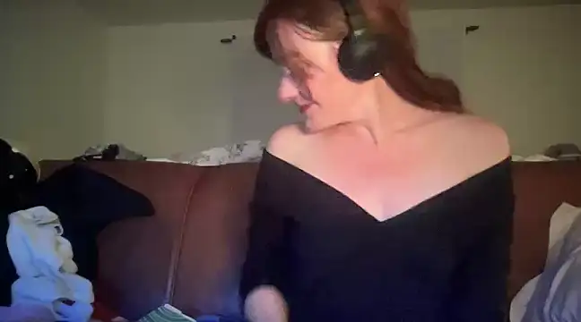 maythegr8ness online show from December 7, 12:13 pm