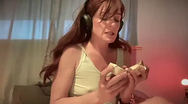 maythegr8ness online show from December 12, 12:16 am