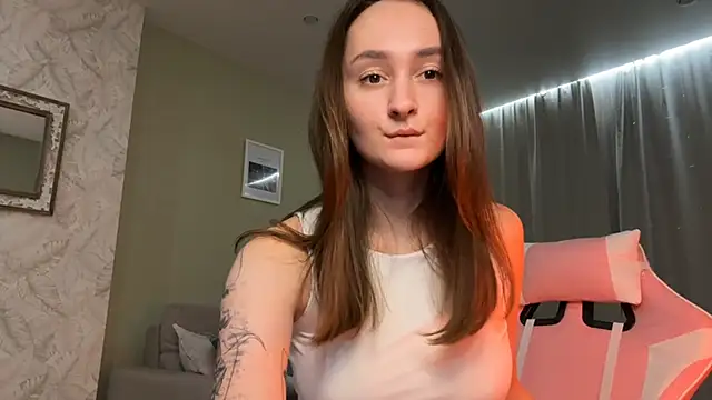 Snapshot of Eva_Eva_ chatting on December 18, 10:02 pm Eva Eva online show from December 18, 10:02 pm