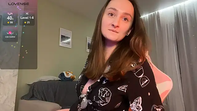 Snapshot of Eva_Eva_ chatting on January 13, 10:35 pm Eva Eva online show from January 13, 10:35 pm