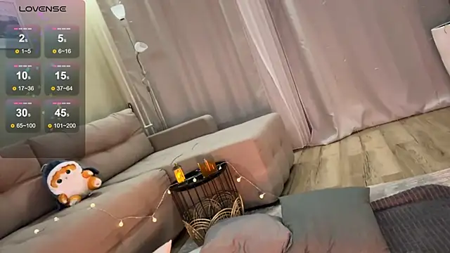 Snapshot of Eva_Eva_ chatting on January 19, 11:00 pm Eva Eva online show from January 19, 11:00 pm