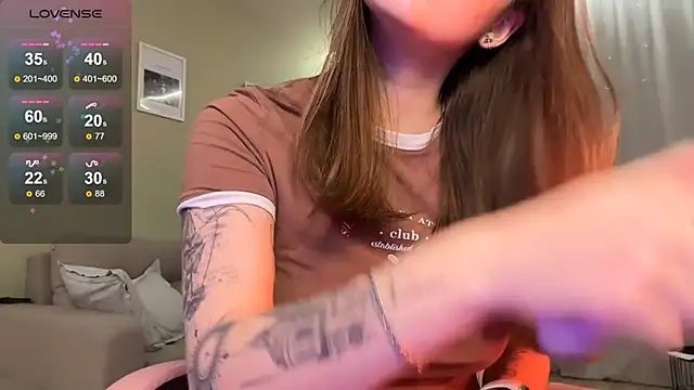 Snapshot of Eva_Eva_ chatting on January 21, 11:02 pm Eva Eva online show from January 21, 11:02 pm