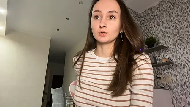 Snapshot of Eva_Eva_ chatting on February 24, 5:42 pm Eva Eva online show from February 24, 5:42 pm