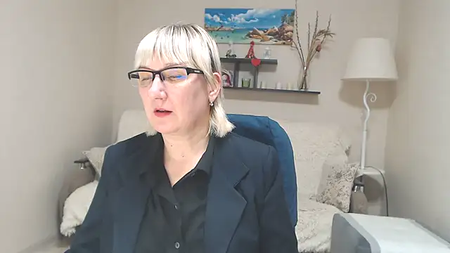 Snapshot of FleurMays chatting on February 6, 3:41 pm FleurMays online show from February 6, 3:41 pm