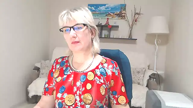 Snapshot of FleurMays chatting on March 1, 2:48 am FleurMays online show from March 1, 2:48 am