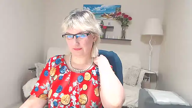 Snapshot of FleurMays chatting on March 20, 3:23 am FleurMays online show from March 20, 3:23 am