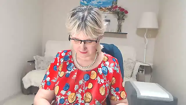 Snapshot of FleurMays chatting on March 20, 2:21 pm FleurMays online show from March 20, 2:21 pm