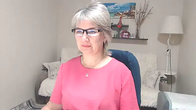 Snapshot of FleurMays chatting on November 23, 4:56 am FleurMays online show from November 23, 4:56 am