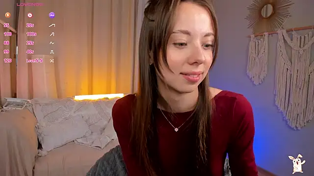 Goldy Grace  online show from February 5, 11:59 am