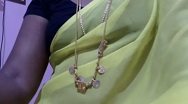 Snapshot of Hot_akshara chatting on February 21, 6:48 pm Hot akshara online show from February 21, 6:48 pm