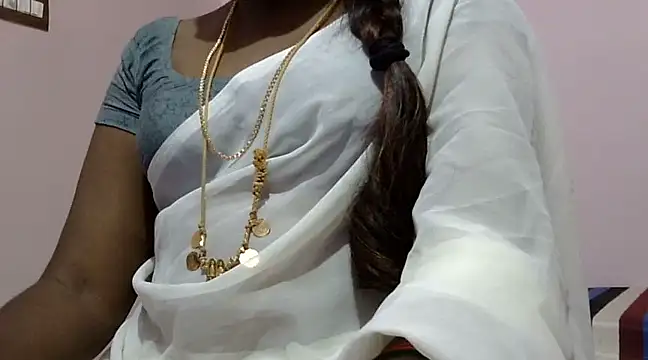 Snapshot of Hot_akshara chatting on March 5, 1:28 pm Hot akshara online show from March 5, 1:28 pm