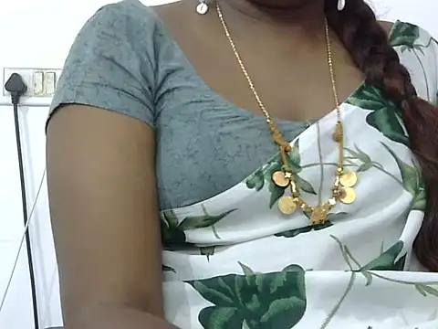 Snapshot of Hot_akshara chatting on September 28, 3:50 pm Hot akshara online show from September 28, 3:50 pm