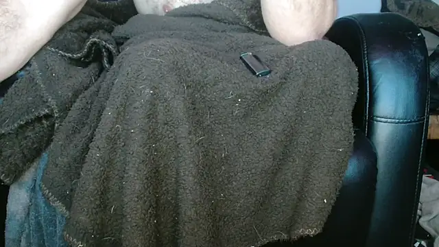 Snapshot of Gigadickman chatting on January 16, 10:44 pm Gigadickman online show from January 16, 10:44 pm