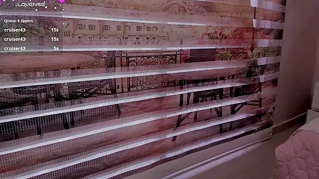 Leah Sweetie online show from January 25, 4:35 pm