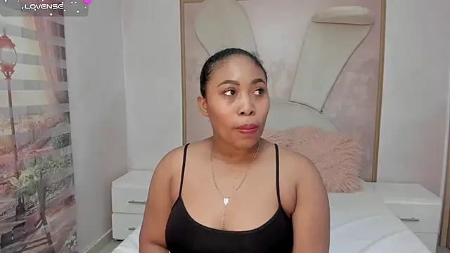 Leah Sweetie online show from February 10, 11:15 am