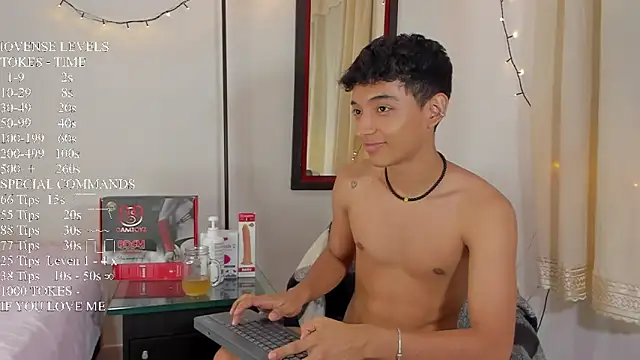 mike tylor01 online show from January 16, 2:09 am