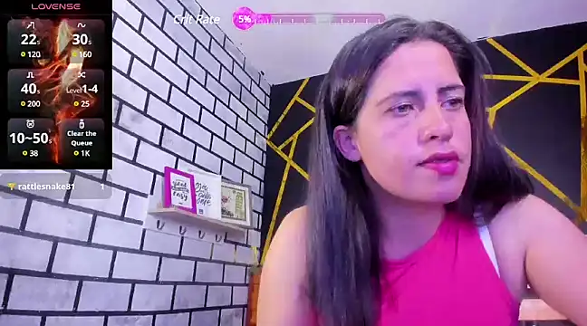 kathina giraldo online show from December 28, 3:59 pm