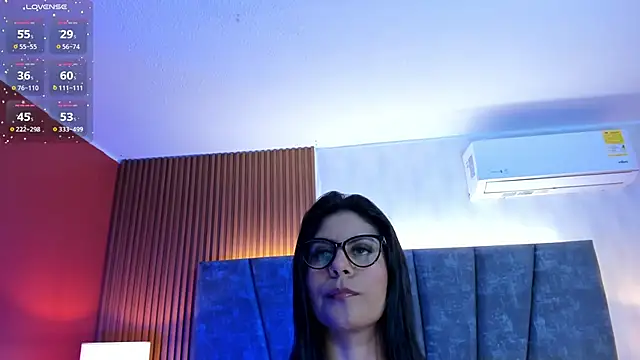 Ada  lee  online show from November 26, 1:28 am