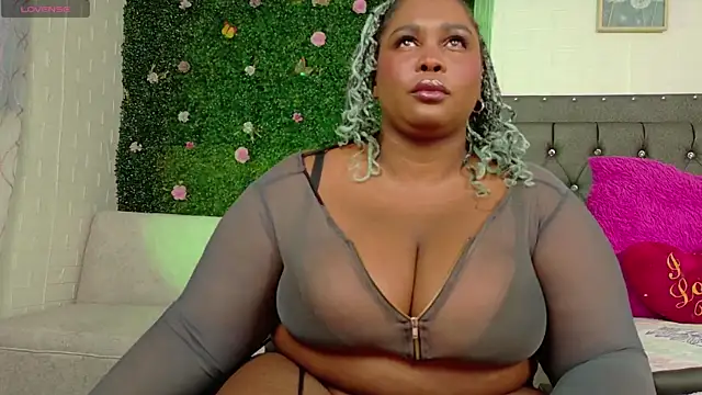 ebony 544 online show from April 16, 4:35 am