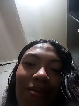 Lunita 5 online show from February 15, 6:15 pm