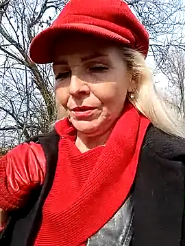 Snapshot of CassandraSandra44 chatting on March 5, 10:22 am CassandraSandra44 online show from March 5, 10:22 am