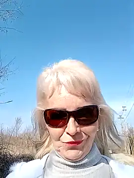 Snapshot of CassandraSandra44 chatting on March 9, 10:19 am CassandraSandra44 online show from March 9, 10:19 am