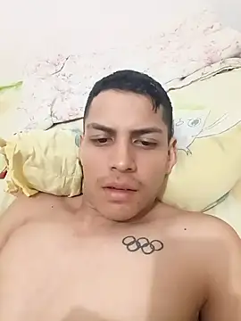 Puinchecuteboys online show from September 12, 5:29 am