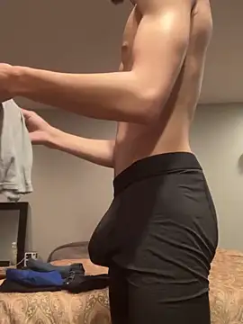 Snapshot of ZADDY48 chatting on March 17, 2:42 pm ZADDY48 online show from March 17, 2:42 pm