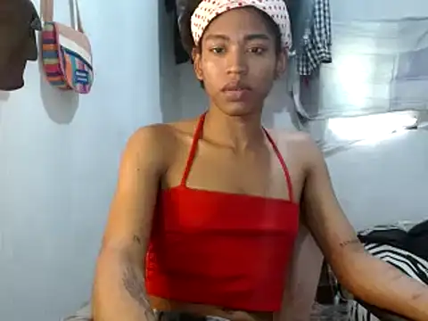 miriam775 online show from December 28, 7:11 pm