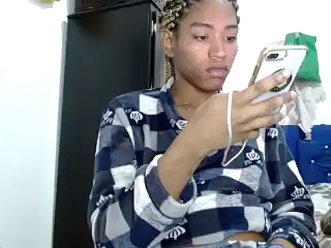 miriam775 online show from January 2, 3:29 pm