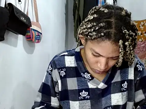 miriam775 online show from February 26, 10:36 am