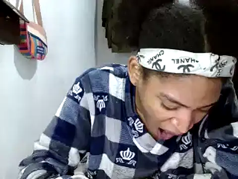 miriam775 online show from March 11, 1:23 pm