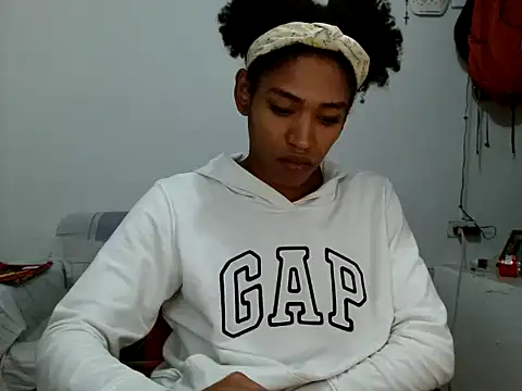 miriam775 online show from October 2, 3:57 am