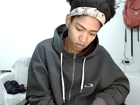 miriam775 online show from October 7, 11:40 am