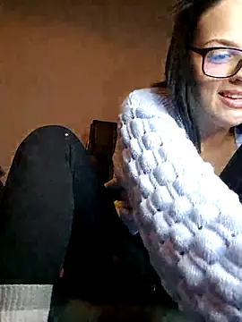 Jujuicy 97 online show from March 18, 7:20 pm