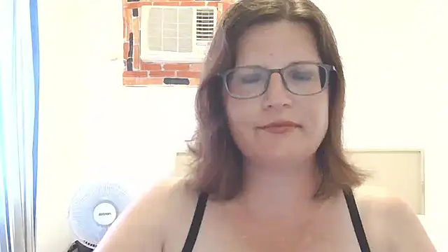 CrimsonMistress online show from April 25, 10:40 pm