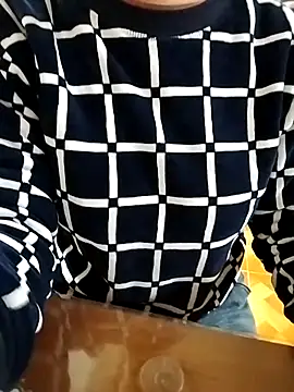 JasminePham online show from November 18, 12:49 am