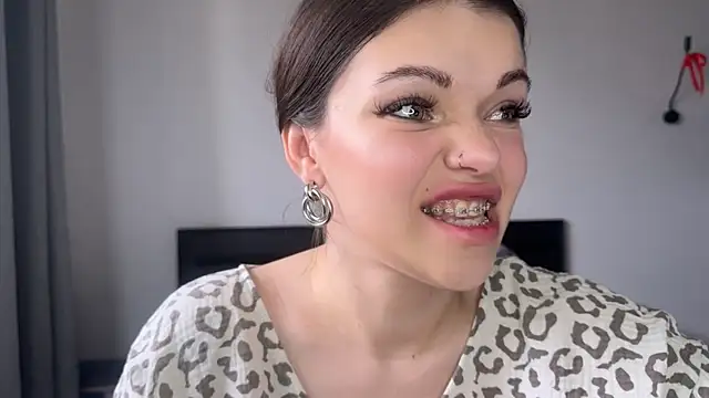 Snapshot of Kinky_Secrets chatting on July 8, 2:32 pm Kinky Secrets online show from July 8, 2:32 pm