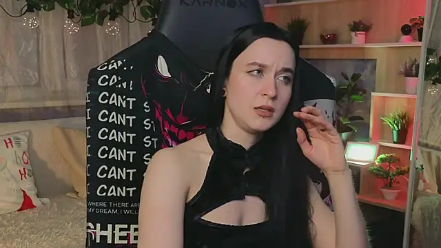 KiraLiLime online show from March 7, 9:17 pm