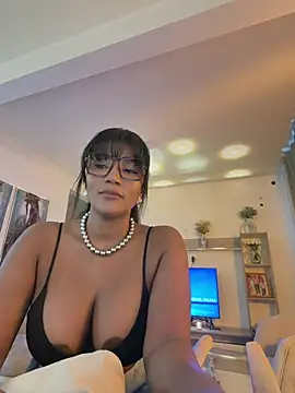 Jessie-pradoo online show from May 8, 10:26 pm