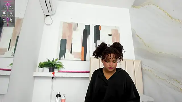 Snapshot of nataly_velez chatting on September 12, 7:25 pm nataly velez online show from September 12, 7:25 pm