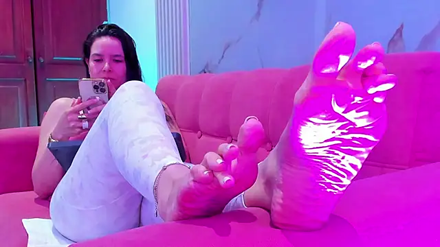 BridgetRodriguez online show from September 13, 12:27 pm