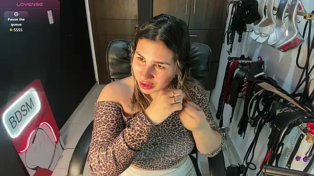 violet bdsmx online show from September 13, 9:36 pm