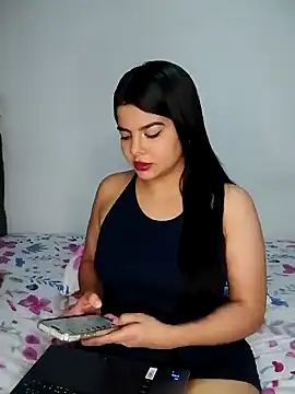 Snapshot of LalitaQueen chatting on January 16, 3:02 am LalitaQueen online show from January 16, 3:02 am